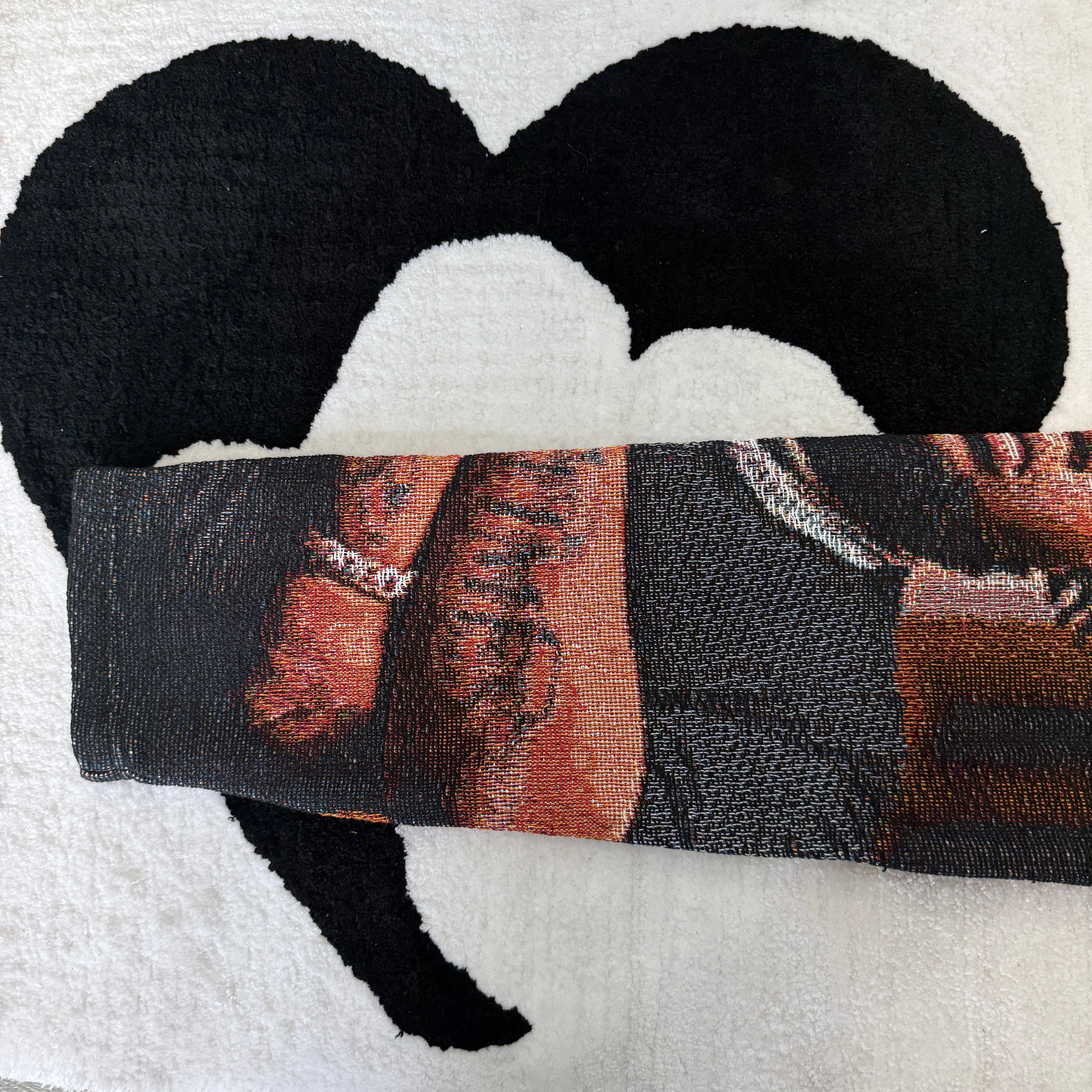 RODWAVE NOSTALGIA TAPESTRY HOODIE