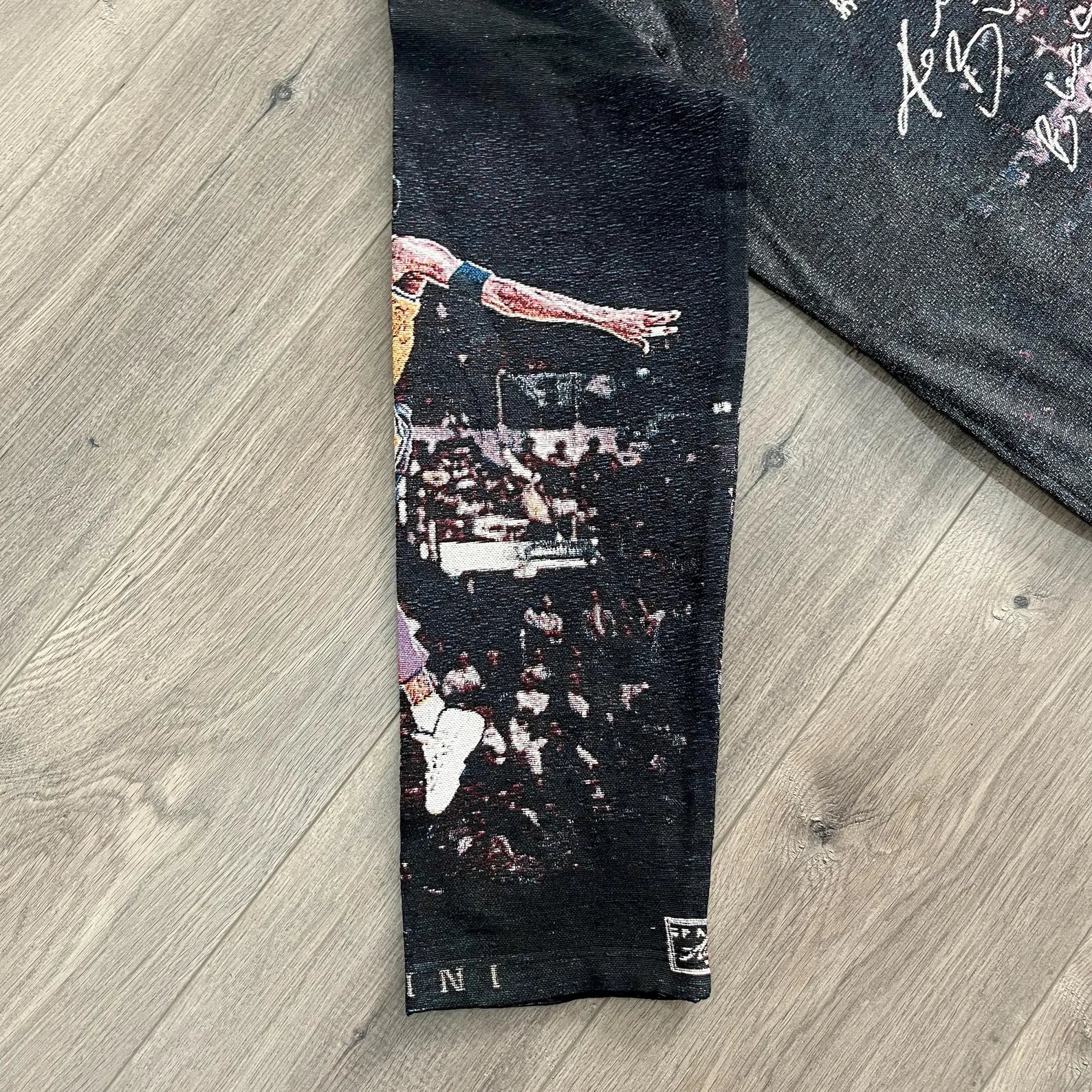 #8 STORM WOVEN TAPESTRY HOODIE / JACKET